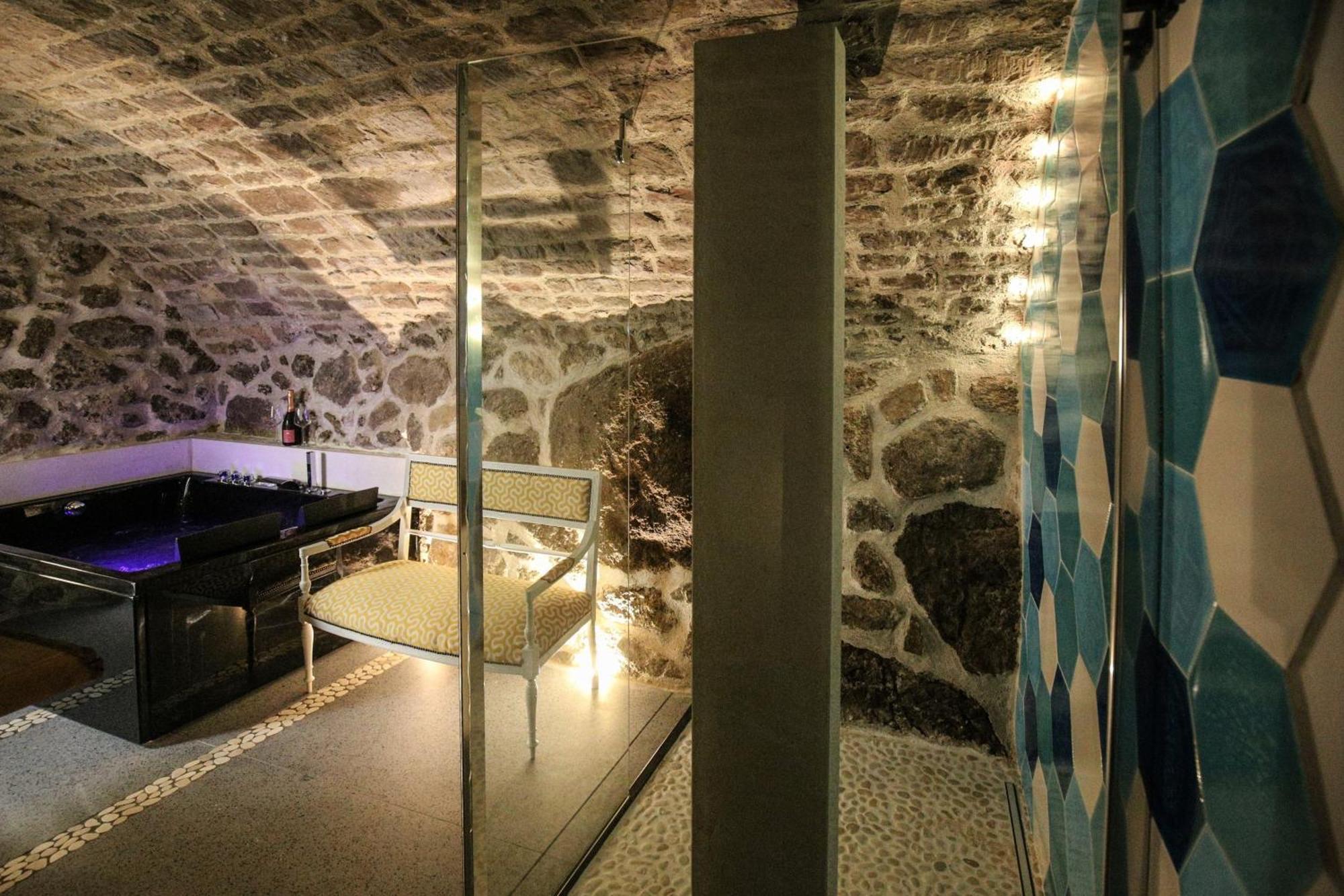 B&B Domos Mi & Ro Castelsardo Exterior foto